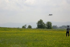 sie fliegt doch!